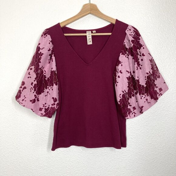 Dolan Shirt Womens Medium Burgundy Pink V-Neck Puff Sleeve Floral Lace Knit - Picture 1 of 16